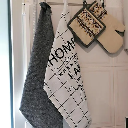 Ribeirinho - * Machico (Madeira)